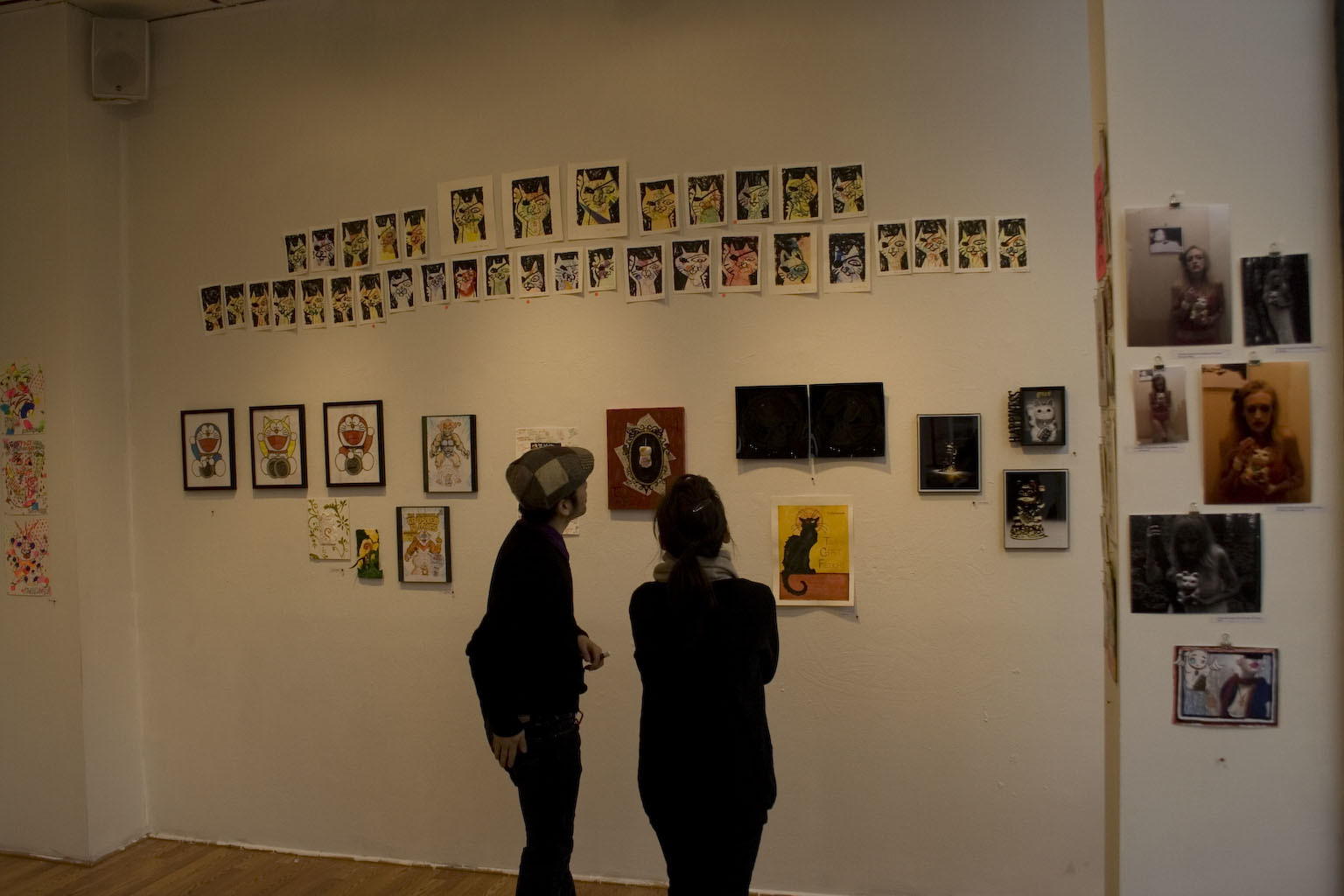 Peter Kato looking at front wall